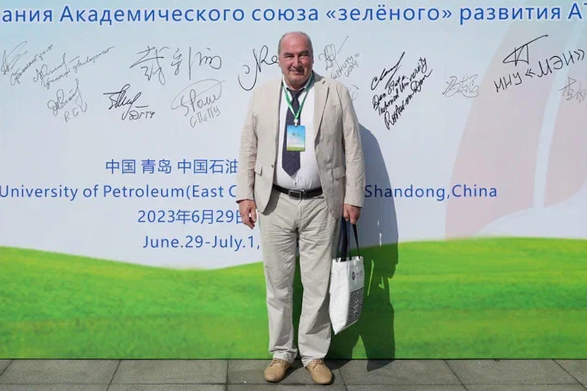 圣彼得堡理工大学中俄工科大学联盟、俄罗斯教育和科学部 “工程、技术和技术科学” 教育领域协调委员会秘书处主任帕维尔·罗曼诺夫教授