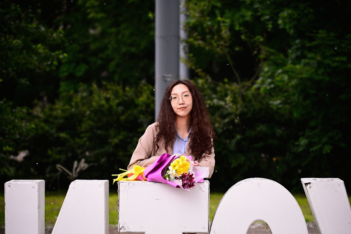 董藝群在工程經濟高等學校（IIMET) 