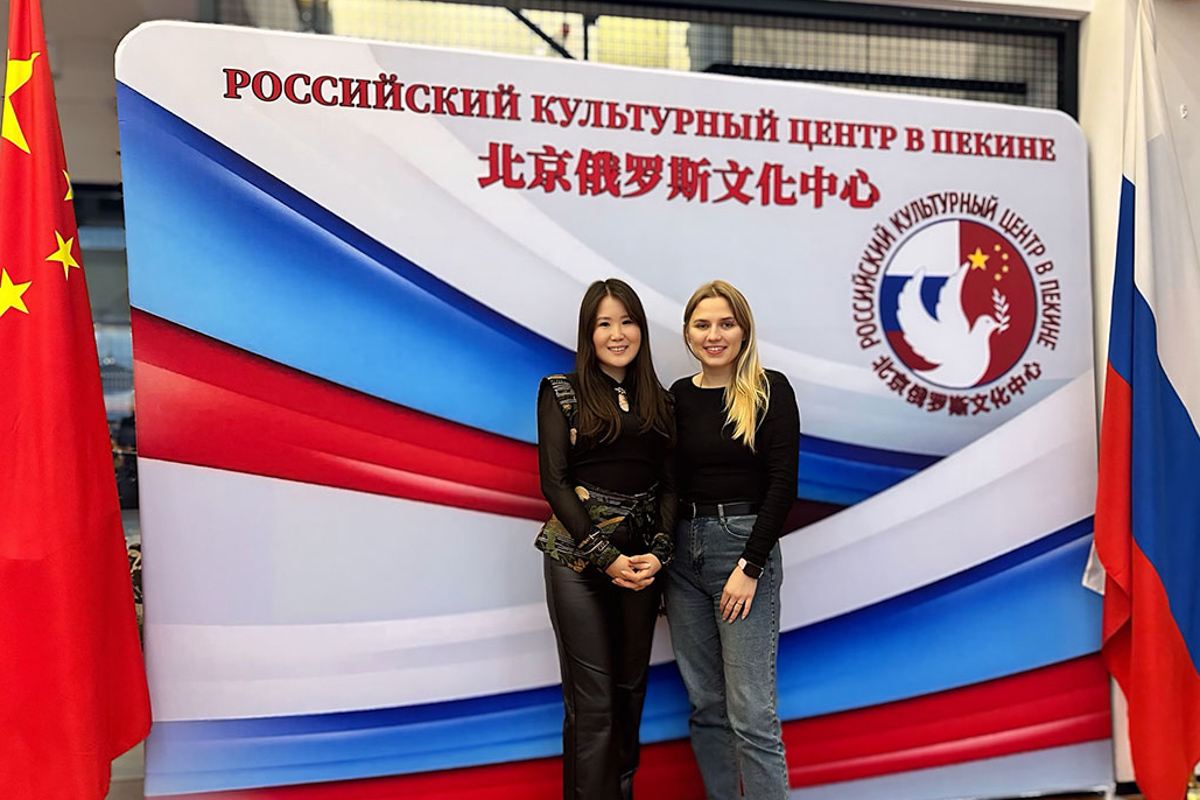 理工大学亮相中国教育展览会 