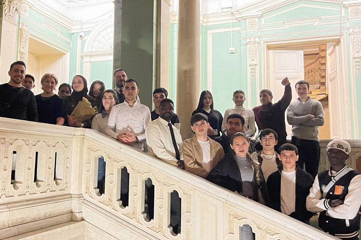 理工大学的留学生了解俄罗斯文化与历史