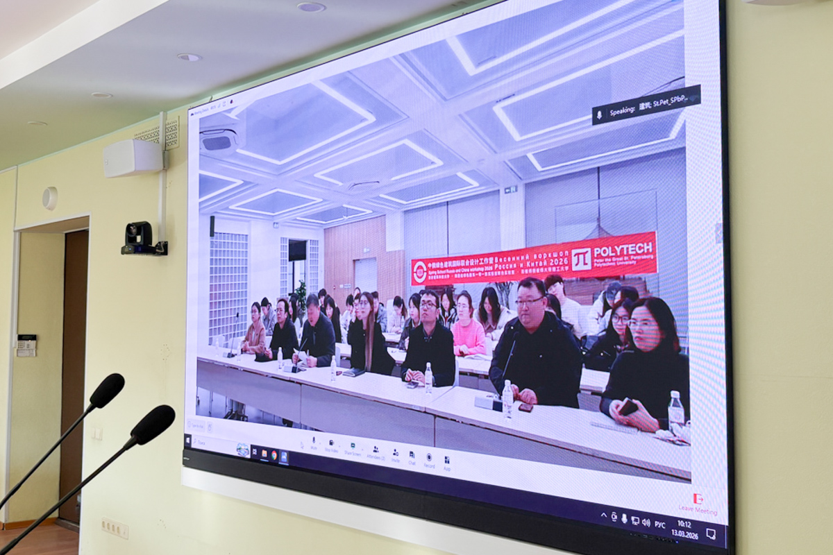 西安建筑科技大学的代表们