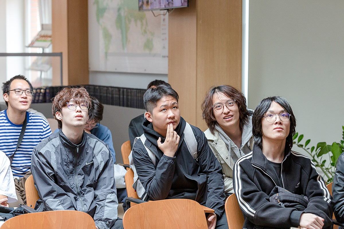 未来申请者获得了最新入学信息