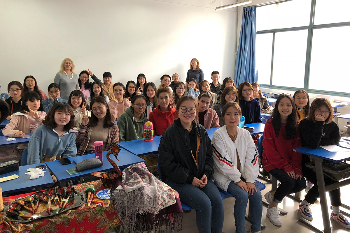 我校连续三次在中国举办“俄语周”活动 