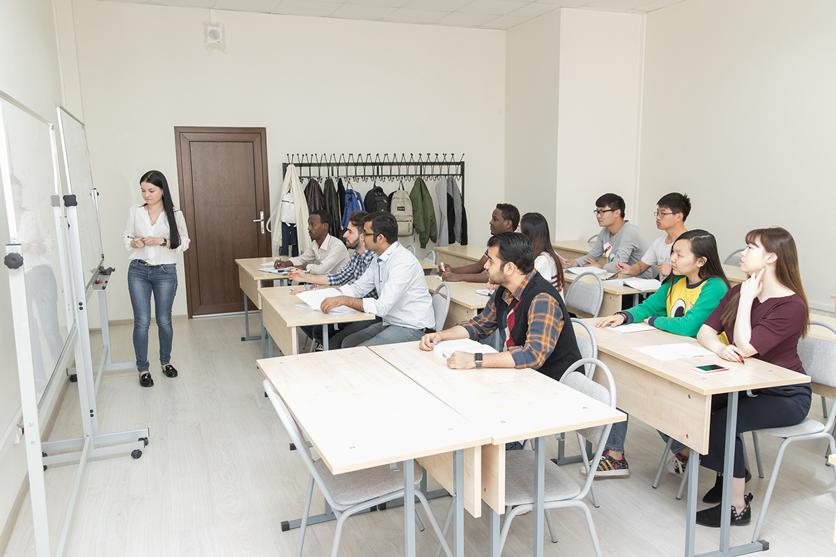 外国公民申请本科的入学手续