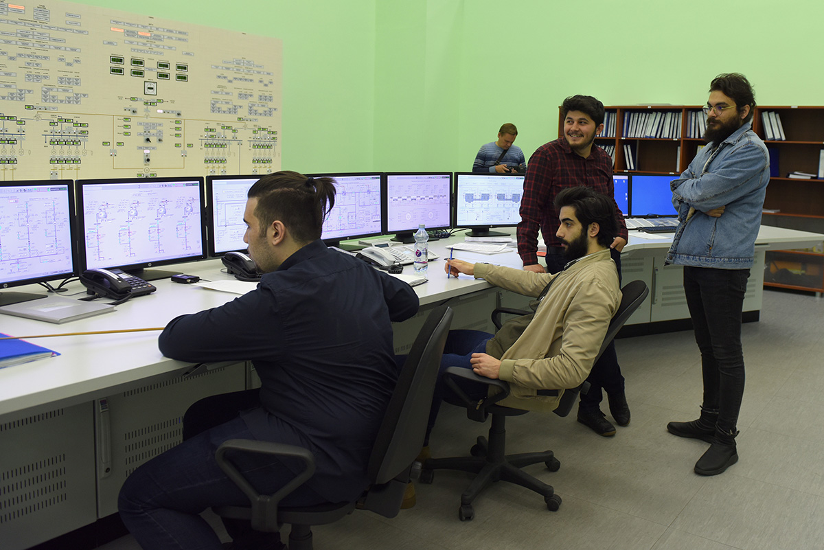 外国公民申请硕士的入学手续